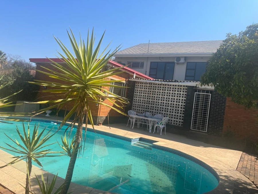 4 Bedroom Property for Sale in Jan Cillierspark Free State